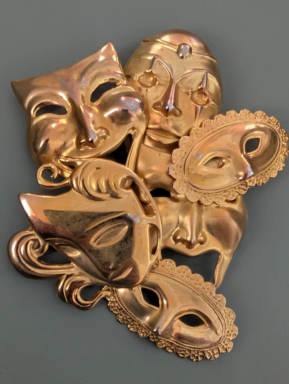 Gold Tone Theatrical Mask Cluster Brooch